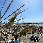 Frente Mar, Playa De Americas Appartement *