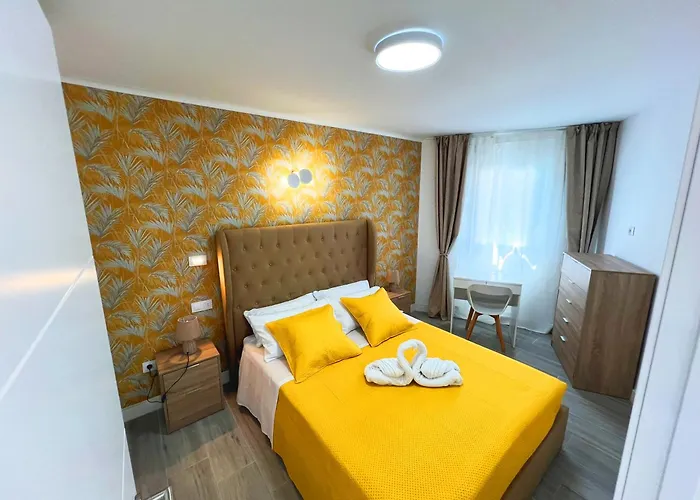 Frente Mar, Playa De Americas Appartement *