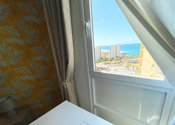 Frente Mar, Playa De Americas *